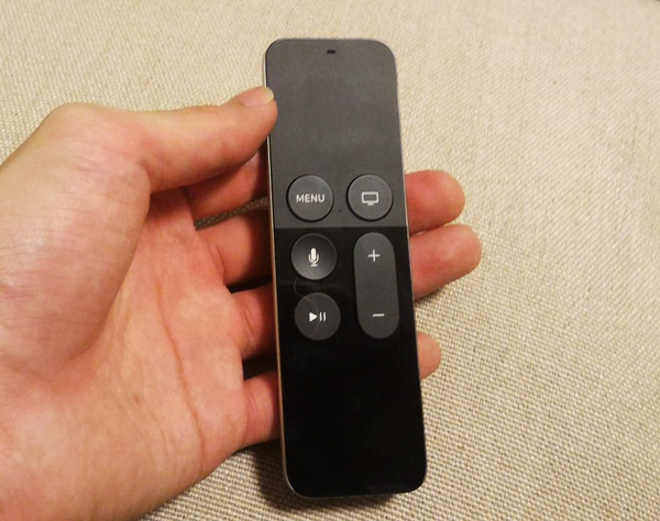 AppleTVのリモコン