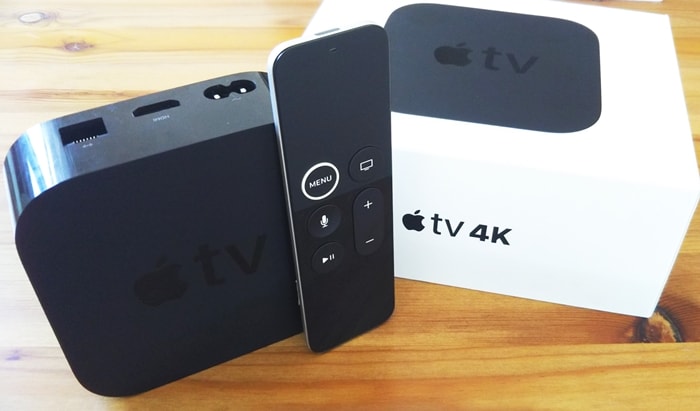 appleTV 4K本体とリモコンと箱